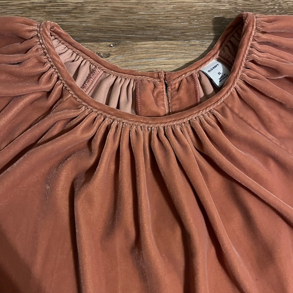 Velour Box Fit Old Navy Shirt - Picture 2 of 2